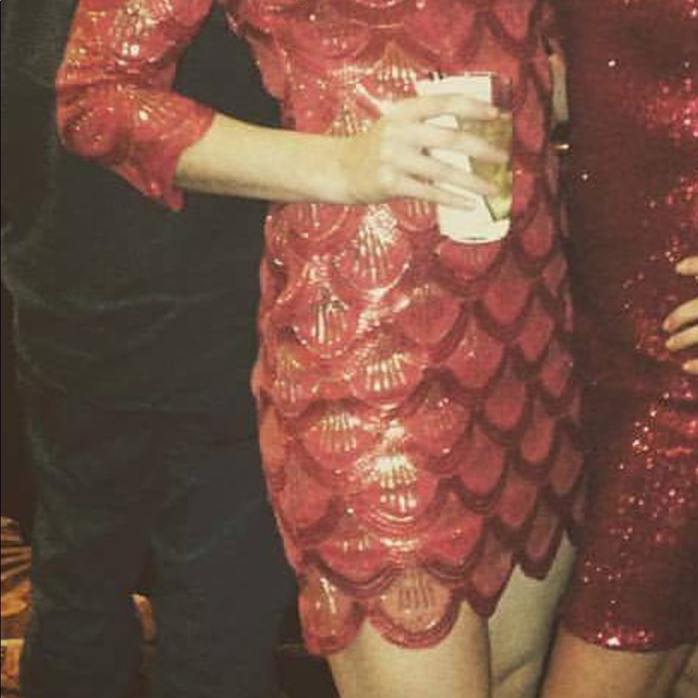 ❤️Gianni Bini beaded red dress ❤️